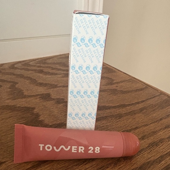 Tower 28 LipSoftie - Picture 3 of 4